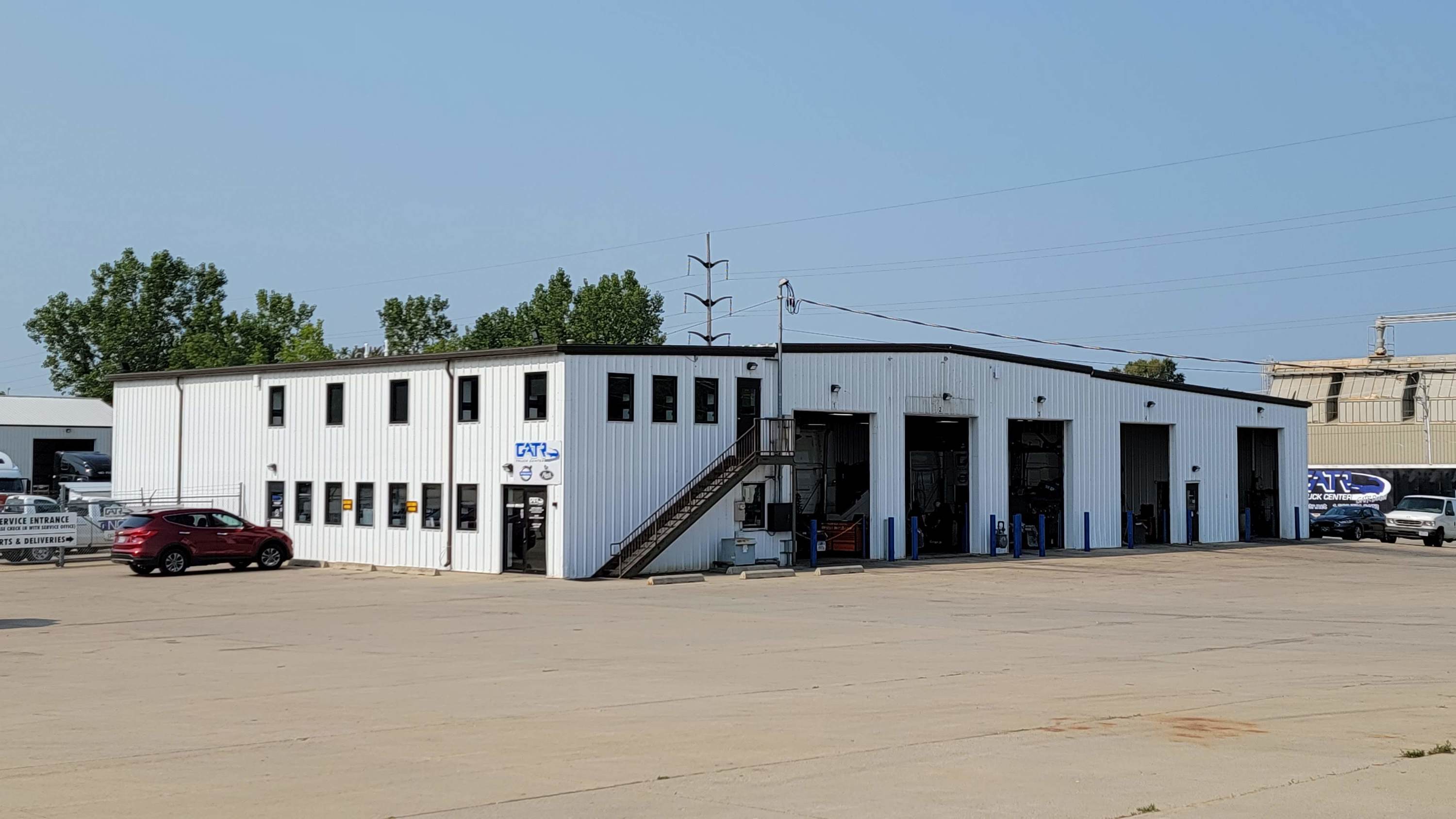 GATR Truck Center in Waterloo, Iowa