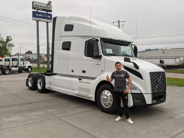 GATR Truck Center Customer Photos